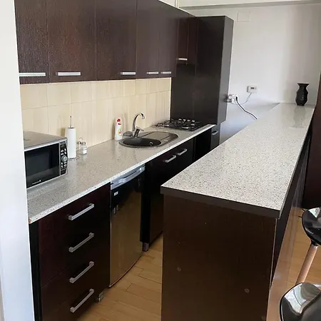 Coral E2 Apartment *