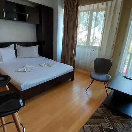 Coral E2 Mamaia
